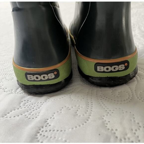 Bogs Pull On Patterned Boots Size 3 - Picture 6 of 8